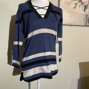 Girlfriend Collective Navy and Cream Striped V-Neck Hoodie
